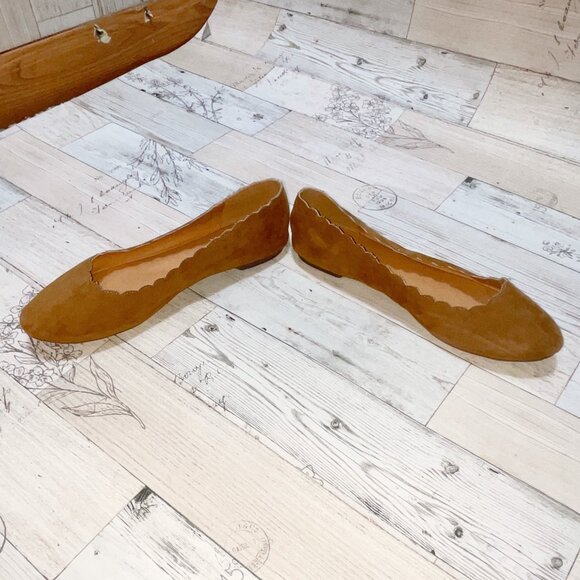 Guilty Soles Daniella Tan Scalloped  Flat - Picture 2 of 4